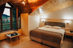 Premium bedding, down comforters, free WiFi - Zeynep Ruya Hatun Otel (Salipazari)