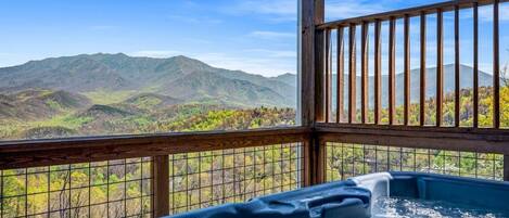 Tina de hidromasaje al aire libre