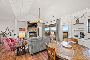 智能電視、壁爐