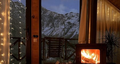 Cozy and Romantic place for couples