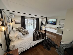 4 chambres, bureau, Wi-Fi gratuit, draps fournis