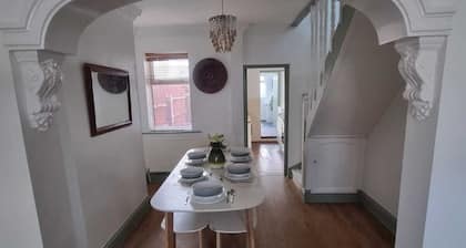 Stylishly Designed House Dartford