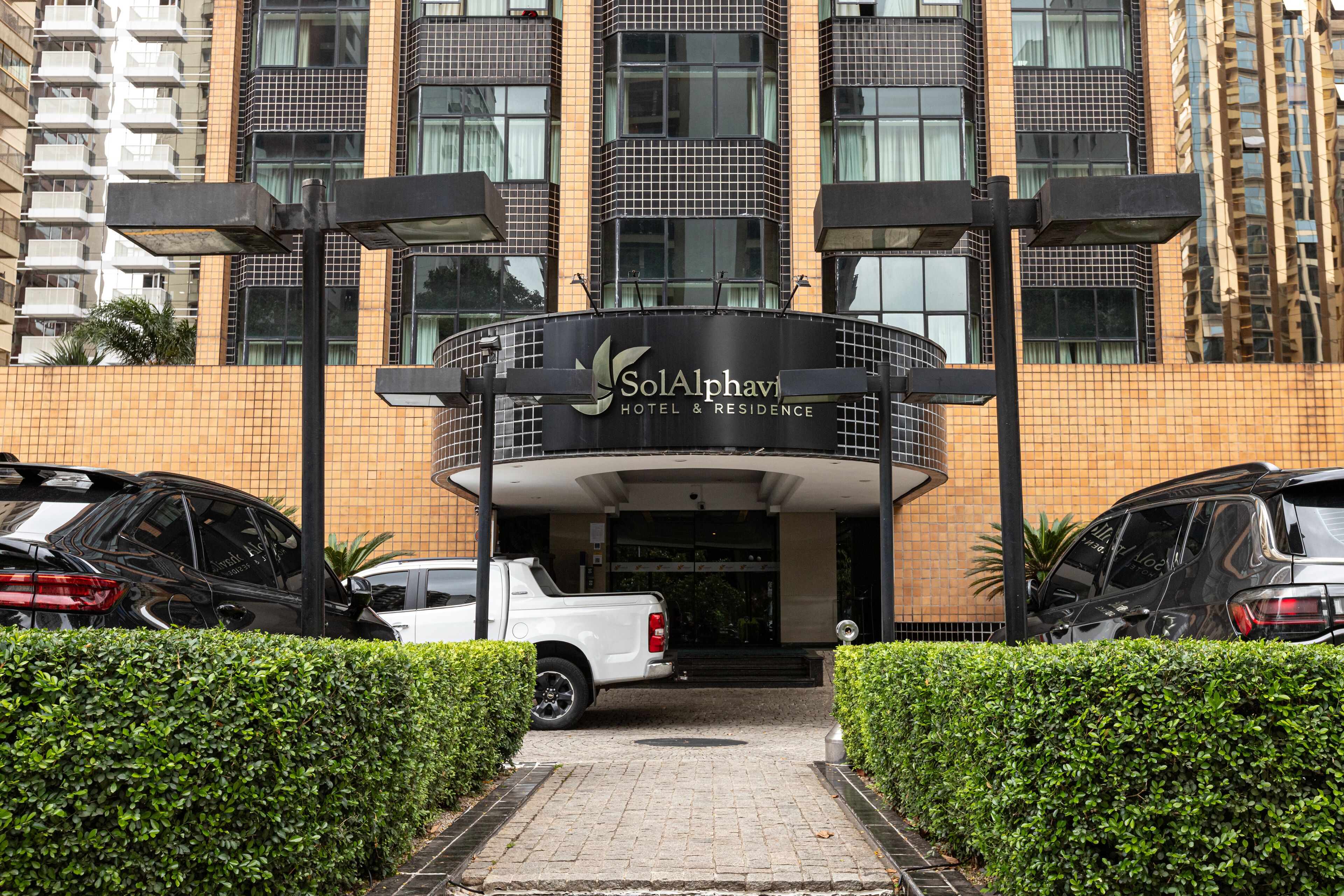 Fachada da propriedade