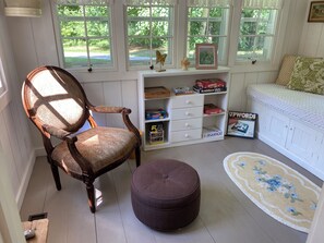 1 slaapkamer, een strijkplank/strijkijzer, beddengoed