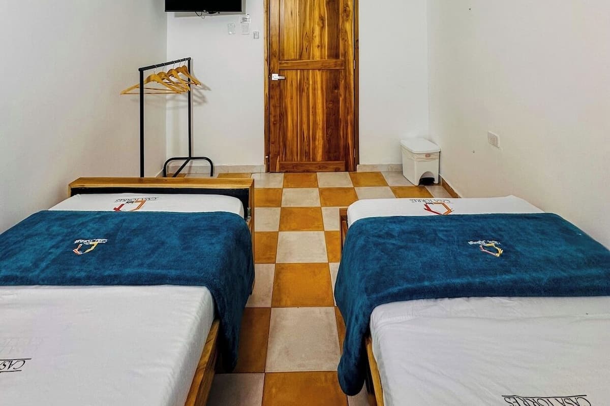 Free WiFi, bed sheets