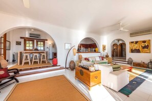 Smart TV, ping pong, books