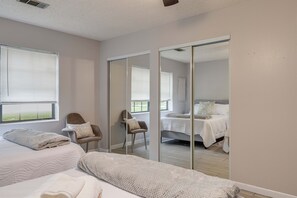 3 chambres, bureau, fer et planche à repasser, Wi-Fi gratuit