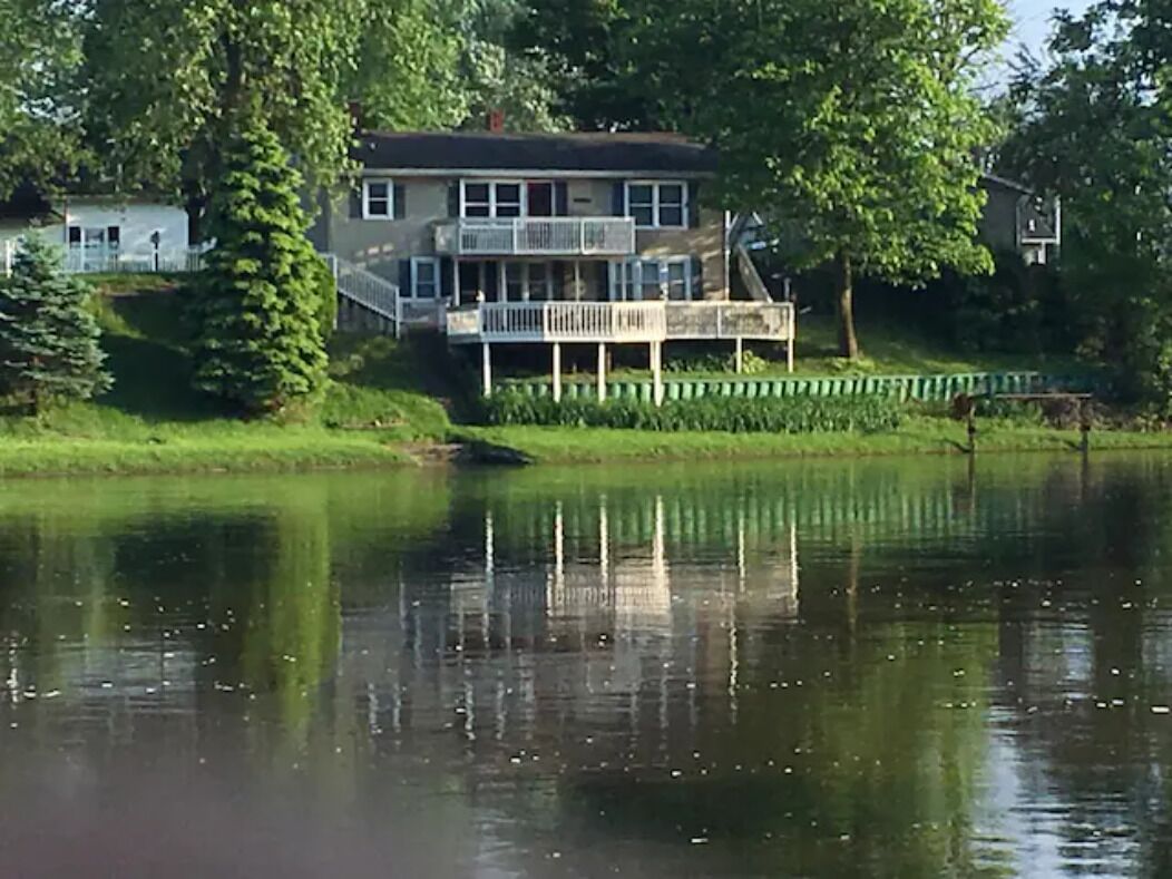 Cozy Apartment on Tippecanoe River