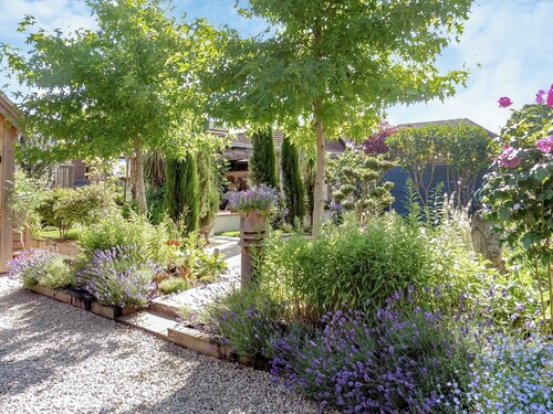 We love this luxurious, romantic holiday home.