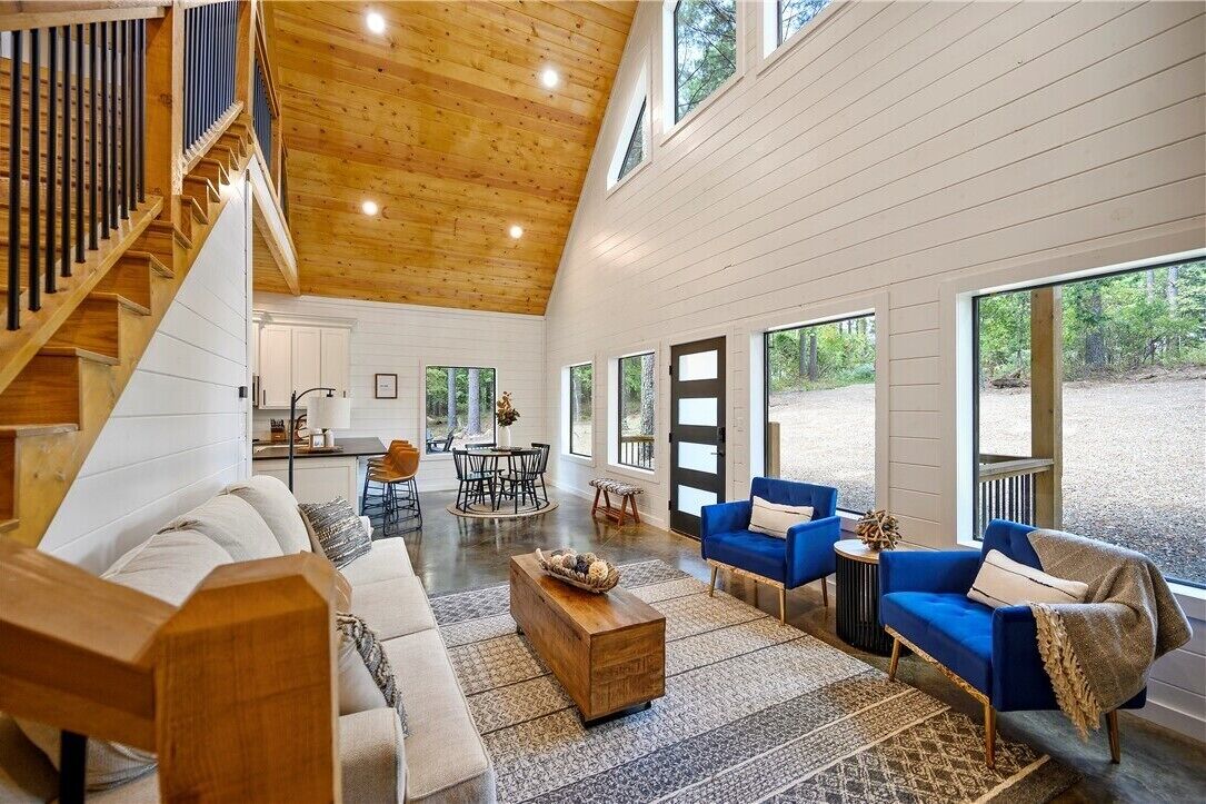 Smart TV, fireplace, video games, stereo