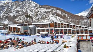 Sci e sport sulla neve