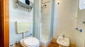 Dusche, Haartrockner