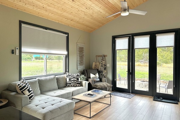 Smart-TV, Videospiele, BĂŒcher