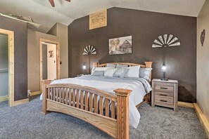 4 عدّة غرف نوم وسرير سفر وواي فاي مجانًا وملاءات أسرّة