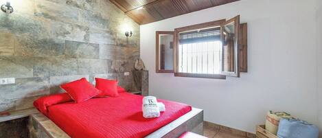 8 bedrooms, iron/ironing board, travel crib, WiFi