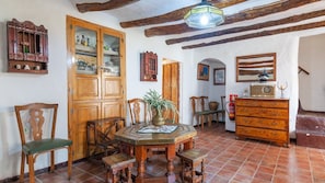 Interior - Cortijo rural Majolero Castillo de Locubín by Ruralidays (Jaén)