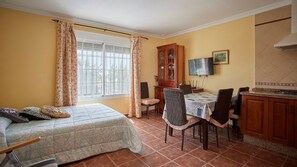 4 bedrooms, iron/ironing board, travel crib, WiFi