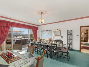 Dining - 7 bedroom accommodation in Llangoedmor near Cardigan (Llangoedmor near Cardigan)