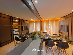 Apartment | Dining