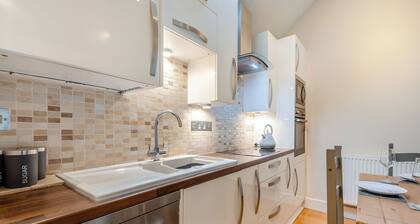 Alojamiento de 2 habitaciones en Farnham