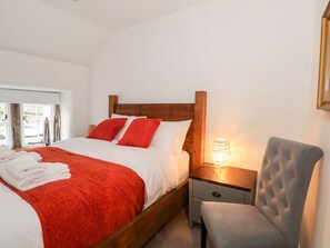 Individually decorated, individually furnished, free WiFi