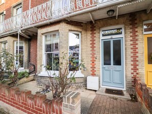 Exterior - Elkhorn (Reydon)