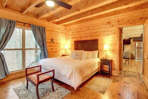 1 soverom, strykejern/-brett, internettilgang og sengetøy