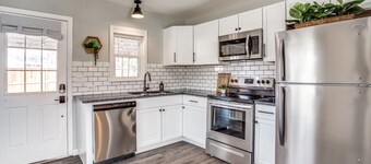 *NEW* Fort Worth 2bd/2bth Home West of Downtown FW