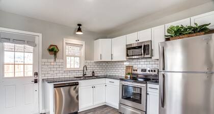 *NEW* Fort Worth 2bd/2bth Home West of Downtown FW
