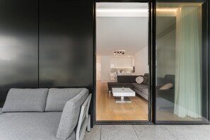 TV - GuestReady - Amazing Modern home near the beach (Vila Nova de Gaia)