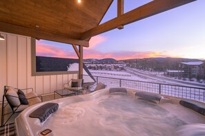 Bain à remous extérieur