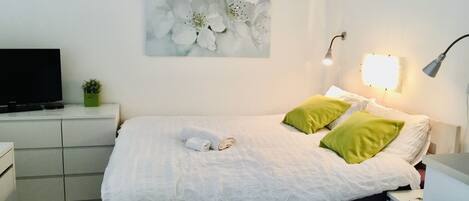 Estúdio | Ferros/tábuas de passar roupa, Wi-Fi de cortesia, roupa de cama