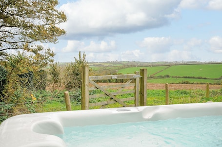 Jardines del alojamiento. Pol Glas Cabin