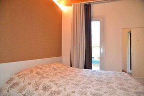 1 bedroom, WiFi, bed sheets - CA MATTA luxury and relaxation (Noale)