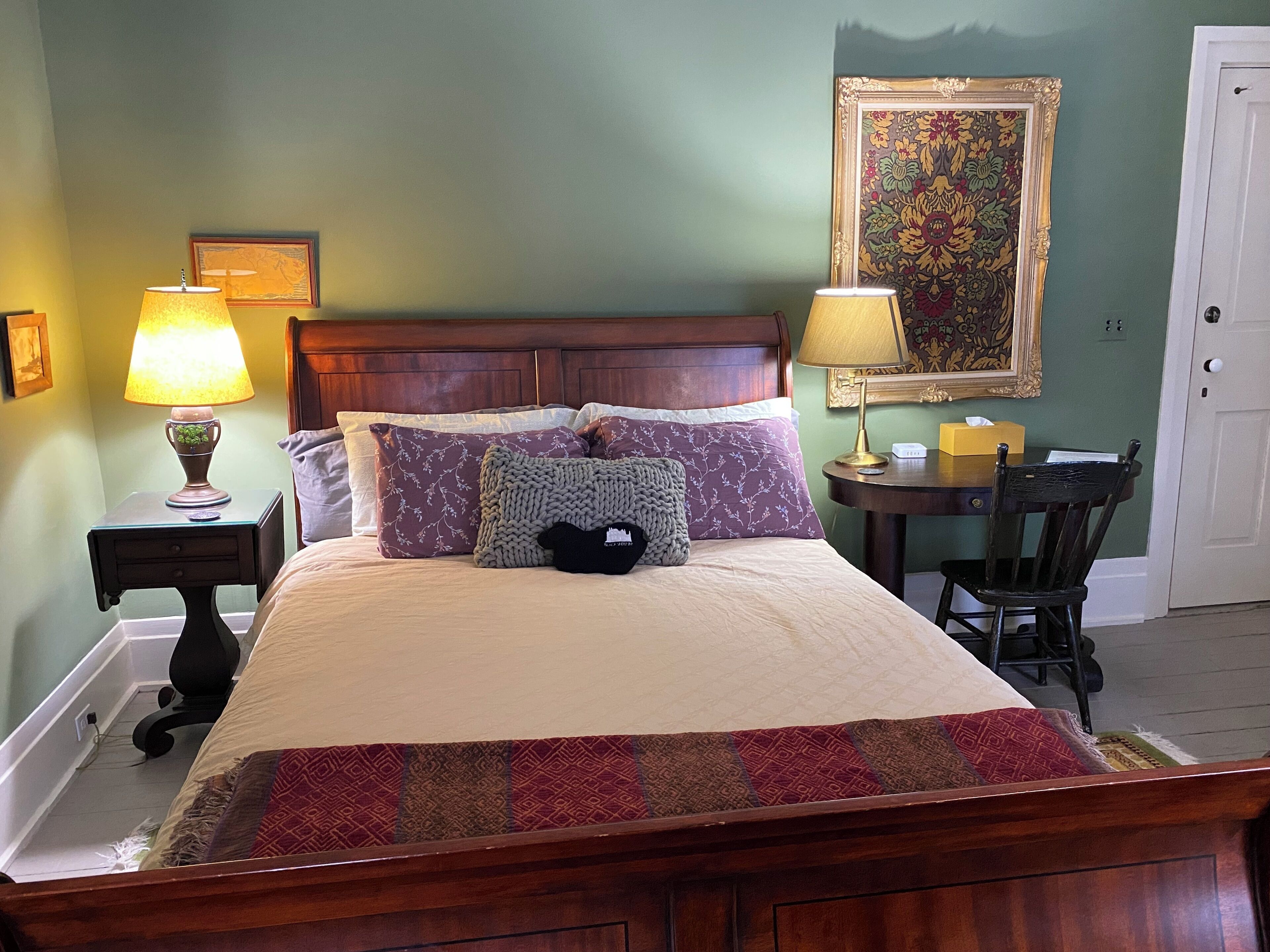 Dobbeltrom – deluxe, 1 queensize-seng, ikke-røyk, hageutsikt | Sengetøy av topp kvalitet, memory foam-senger og individuelt dekorert