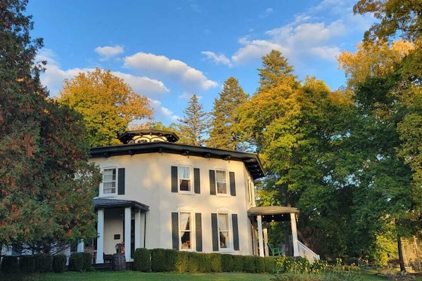 Façade de lâhĂ©bergement