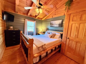 2 Schlafzimmer, Bügeleisen/Bügelbrett, Bettwäsche