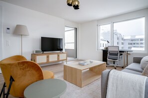 TV, stereo