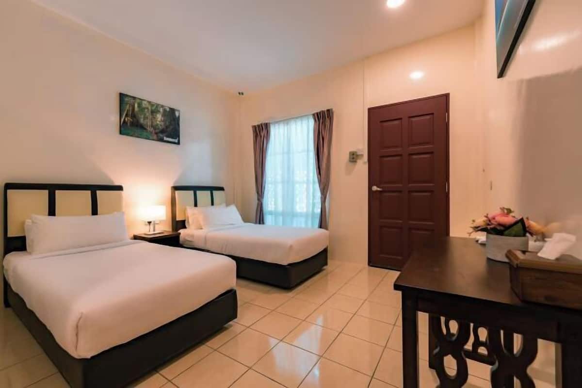 1 habitación, muebles diferentes y ropa de cama