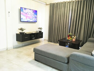 Spacious Luxury Condo in Muyenga 24hr Security
