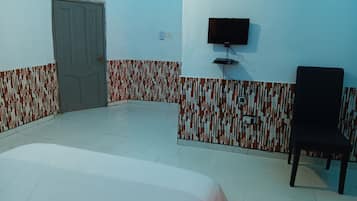7 bedrooms, WiFi