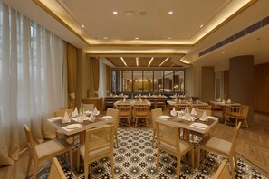 Restaurant - Sarovar Portico Srinagar (Budgam)