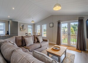 Living area - 1 bedroom accommodation in Raywell, Beverley (Raywell, Beverley)