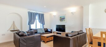 4 bedroom accommodation in Newquay