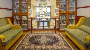 قاعة الولائم والاحتفالات