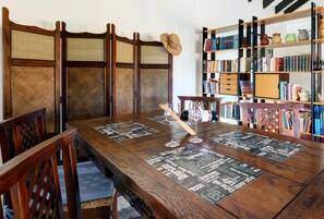 Dining - Holiday Home 'Finca Los Pájaros' with Private Terrace, Wi-Fi and Air Conditioning (San Pablo de Buceite)