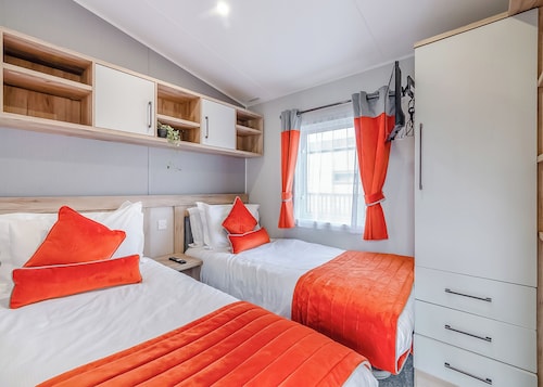 2 bedroom accommodation in Skirlaugh, Nr Hull