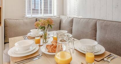 2 bedroom accommodation in Skirlaugh, Nr Hull
