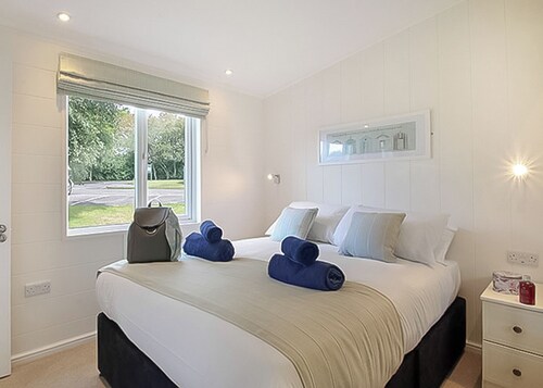 5 Schlafzimmer Unterkunft in Milford-on-Sea, Nr Lymington