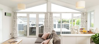 2 bedroom accommodation in Honiton